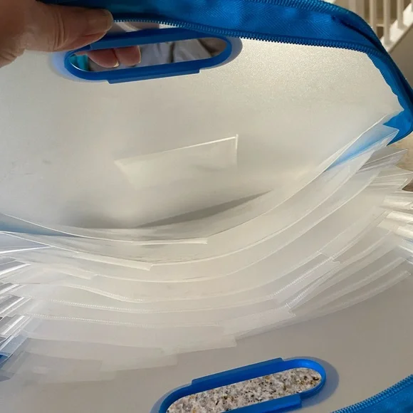 File Folder - Picture 3 of 3